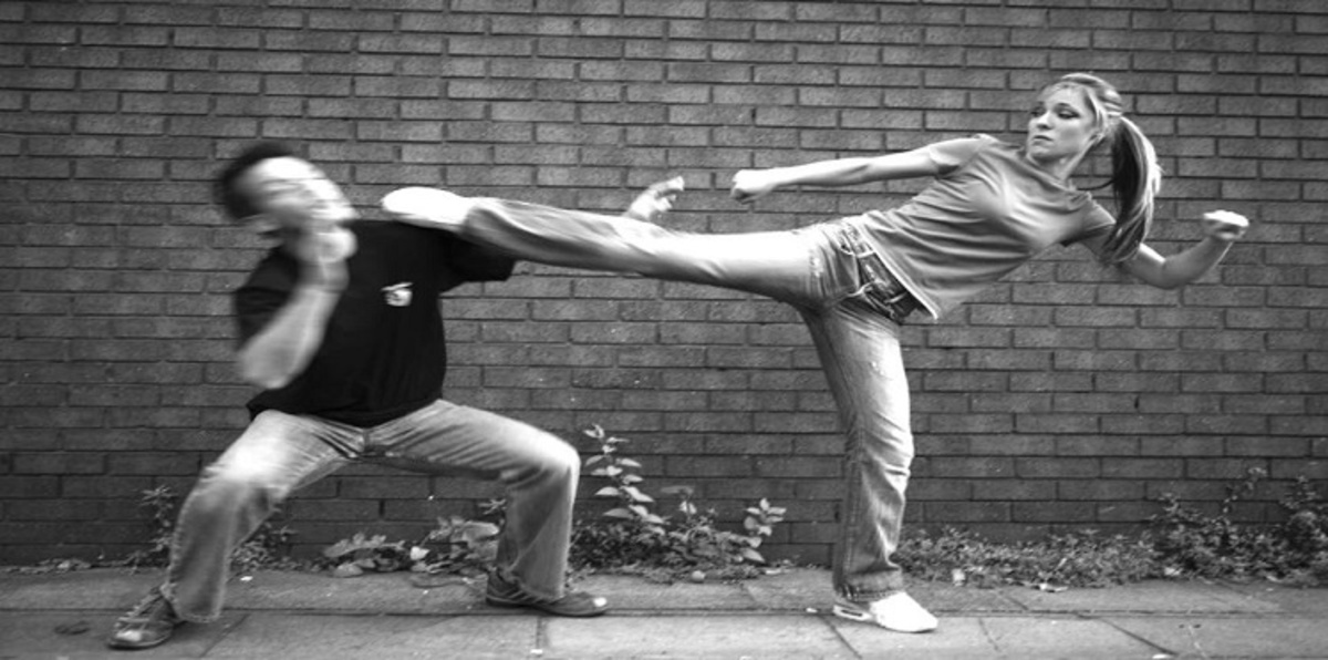 مهارات الكاراتيه تُنقذ زائرة لدبي من الاغتصاب