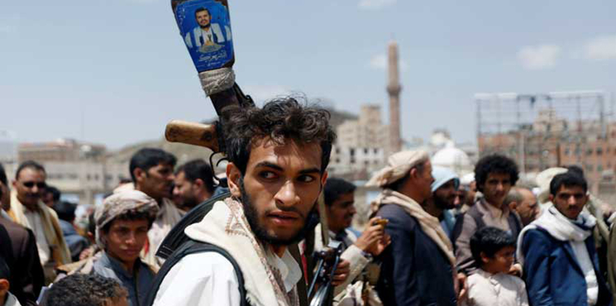 الحوثيون يعتقلون 13 مسلحًا من قوات صالح بصنعاء