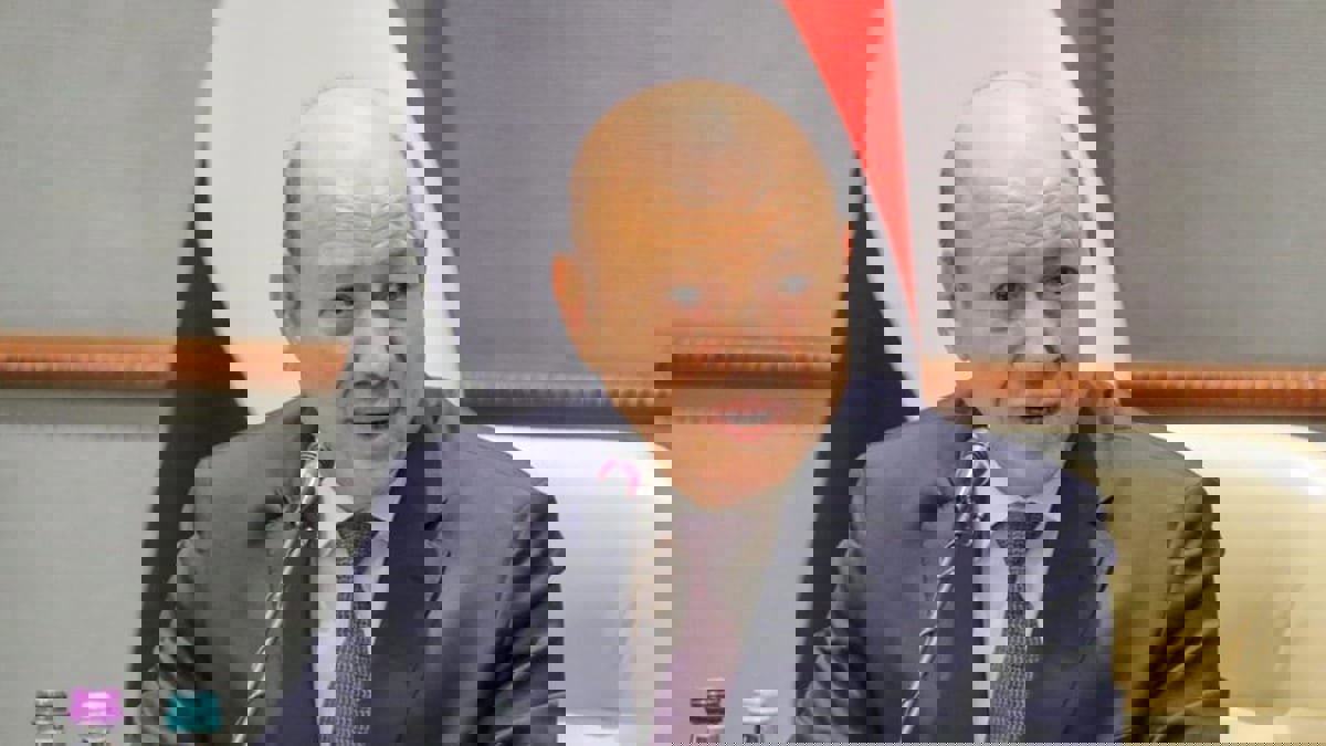 الرئيس اليمني يؤكد أهمية الضغط الدولي لإجبار الحوثيين على الالتزام بالهدنة