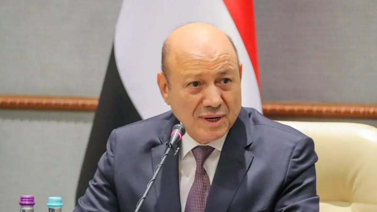 الرئيس اليمني يؤكد أهمية الضغط الدولي لإجبار الحوثيين على الالتزام بالهدنة