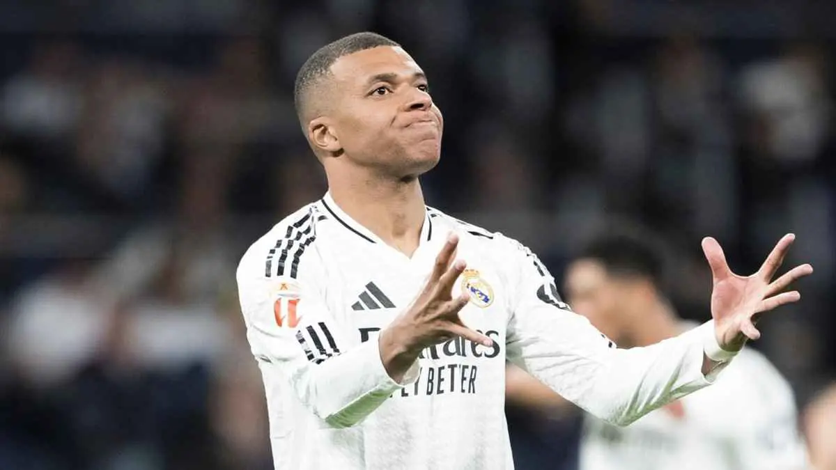 لم أرك.. "الشيرينغيتو" يشن هجوما صادما على مبابي (فيديو)