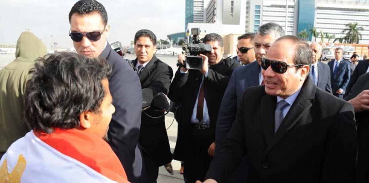 المخابرات تسرب صورًا لعملية تحرير المصريين المختطفين في ليبيا