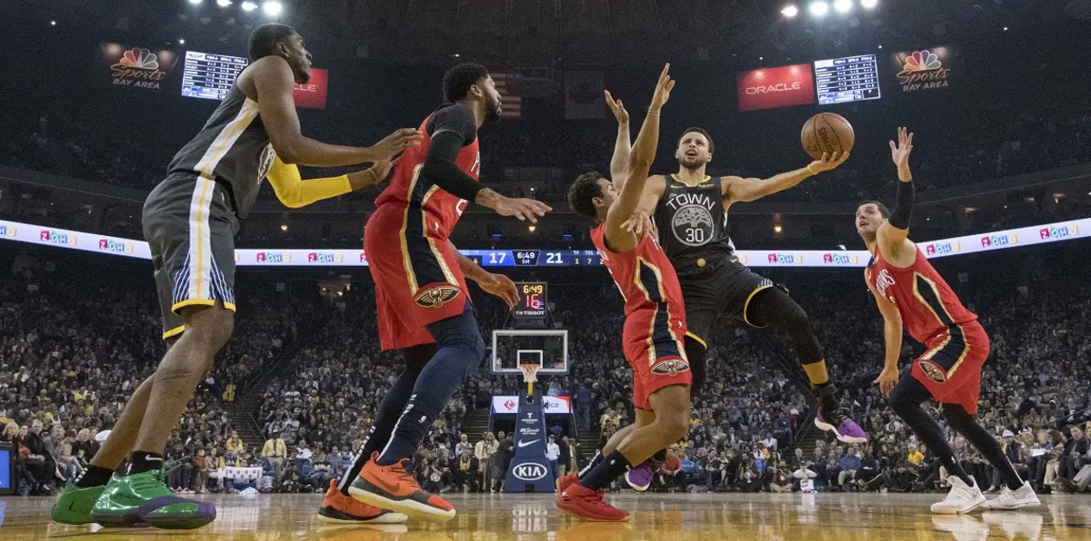 NBA.. غولدن ستيت يواصل انتصاراته وديريك روز يحقق رقمًا شخصيًّا قياسيًّا