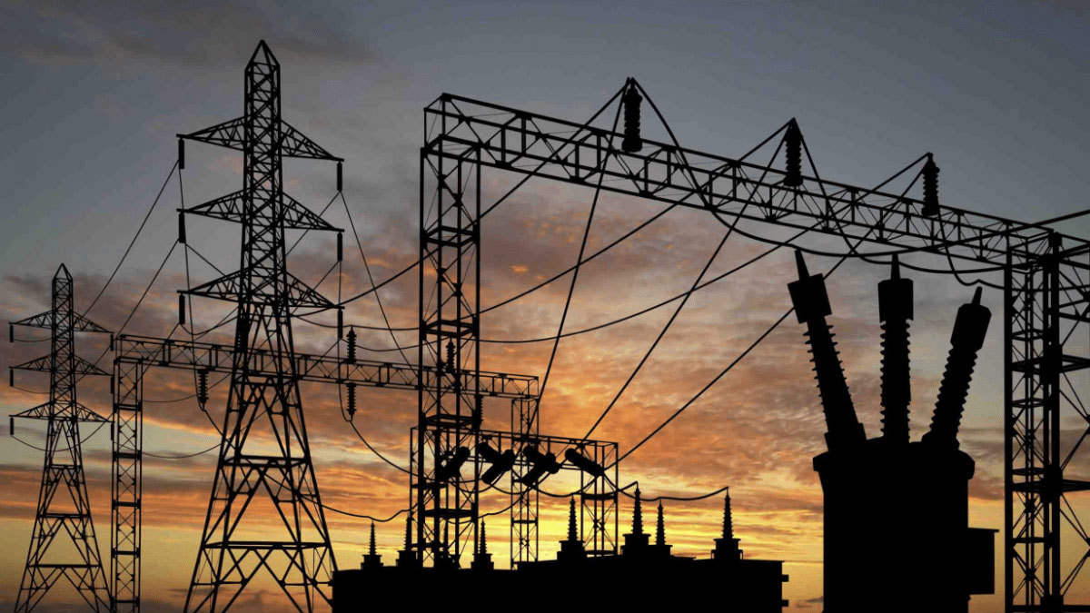 اليمن.. "الكهرباء" ترد على اتهامات تعمدها خلق أزمة مشتقات بترولية في عدن