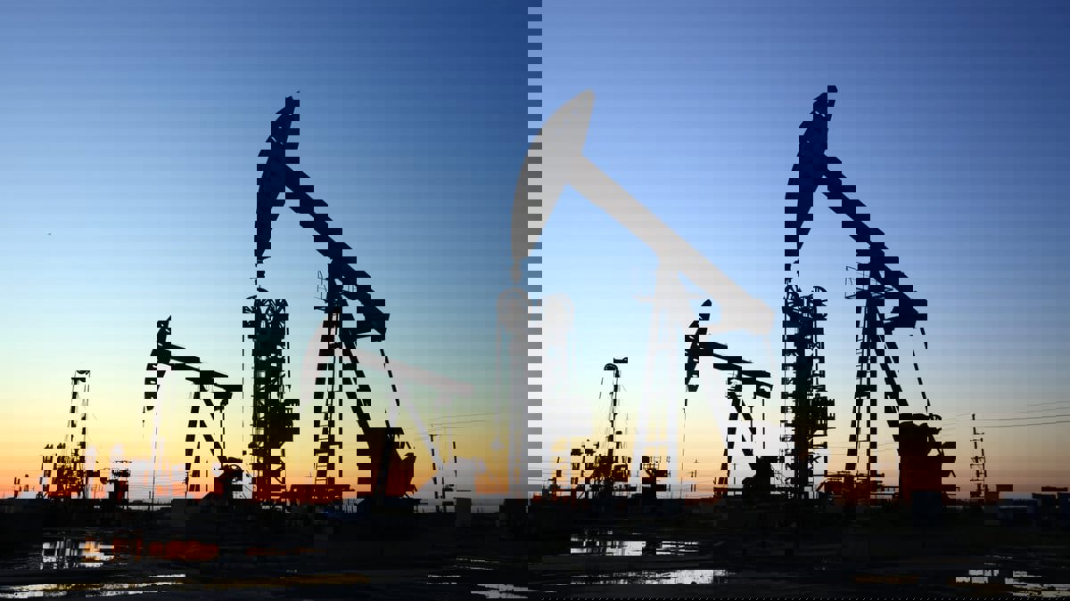 النفط يصعد قبل اجتماع لـ"أوبك+"