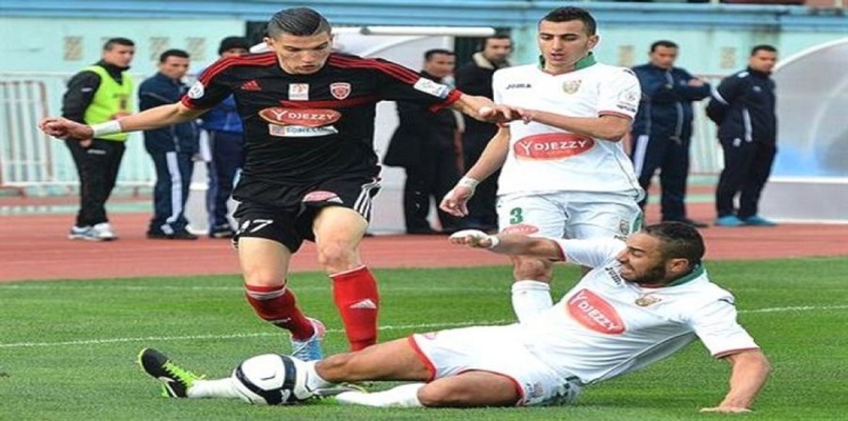 اتحاد العاصمة يتعادل مع جاره مولودية الجزائر في "الديربي"