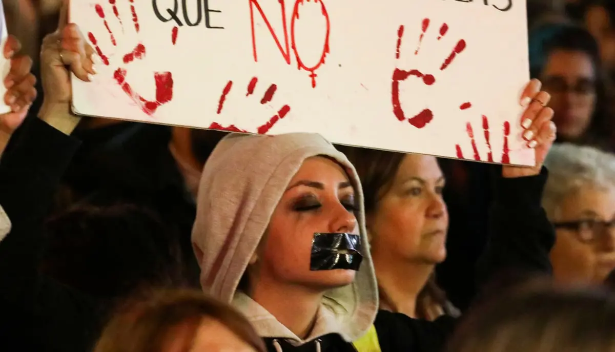 ازدياد حالات العنف الجنسي والجسدي بين النساء في أسبانيا