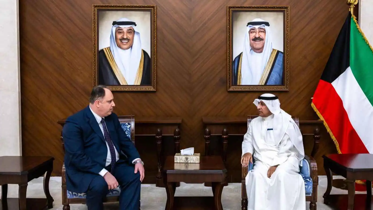 الكويت تستدعي القائم بالأعمال العراقي وتسلمه مذكرة احتجاج