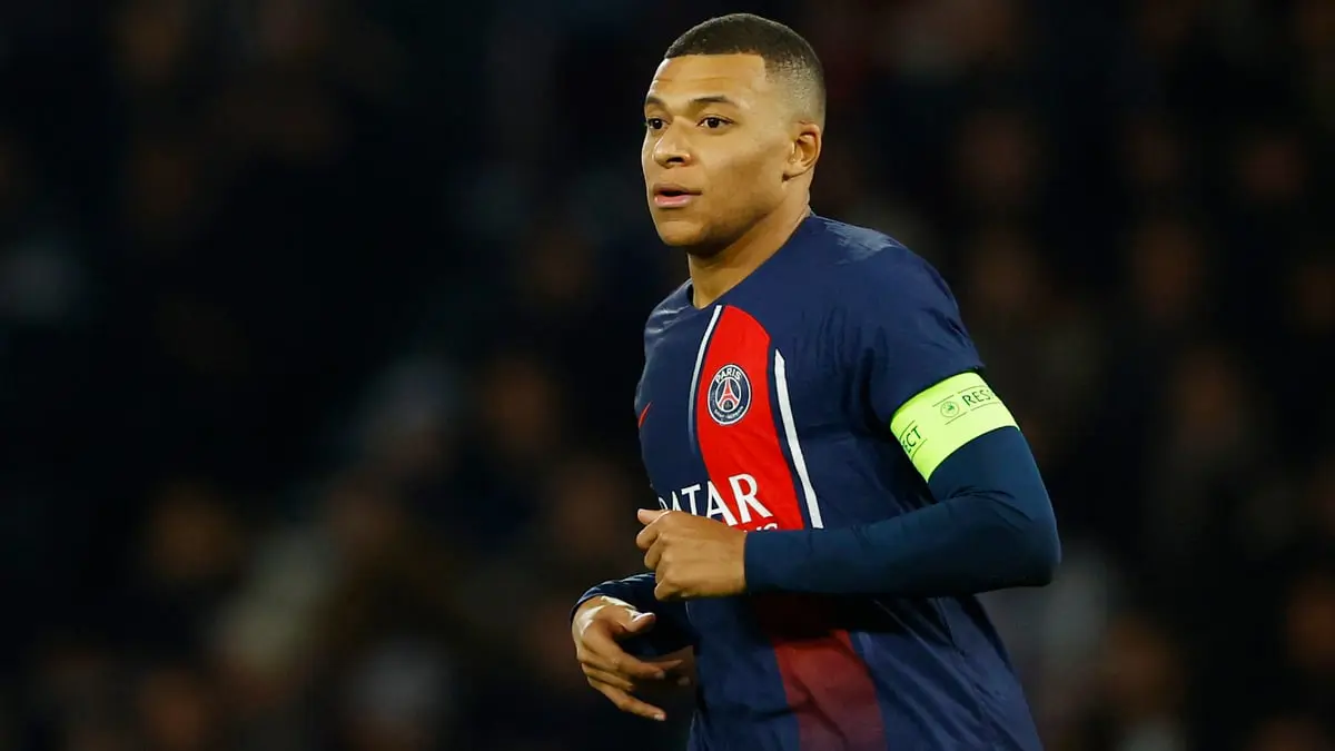 كيف أقنعت فايزة العماري مبابي بدفع 30% من أرباحه للأعمال الخيرية؟