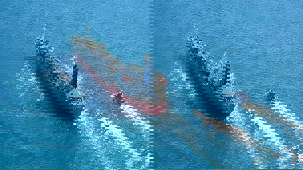 إيران تنفي عزمها الإفراج عن ناقلة النفط الكورية الجنوبية