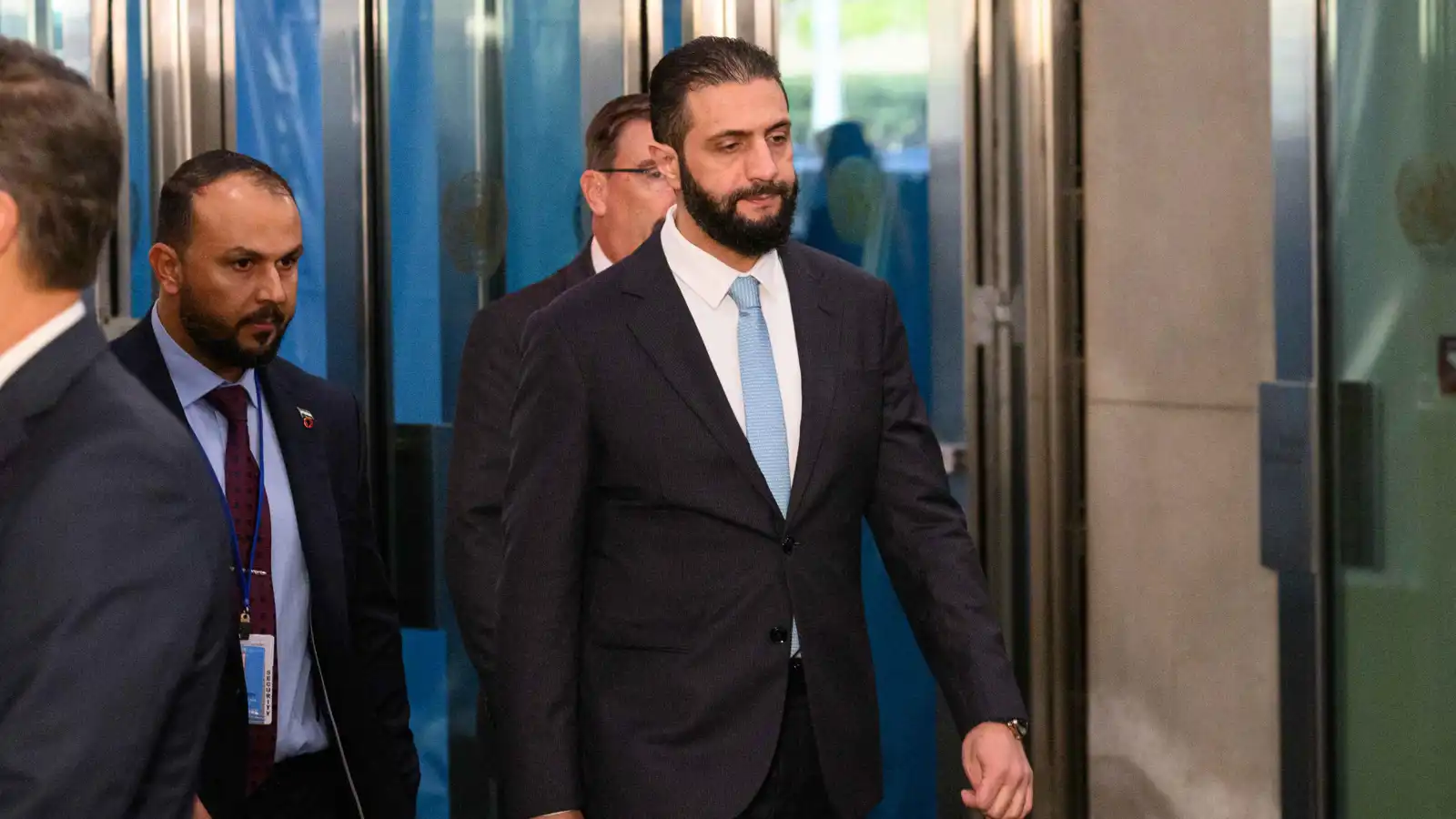 الشرع في زيارة رسمية إلى روسيا تشمل لقاءً مع بوتين