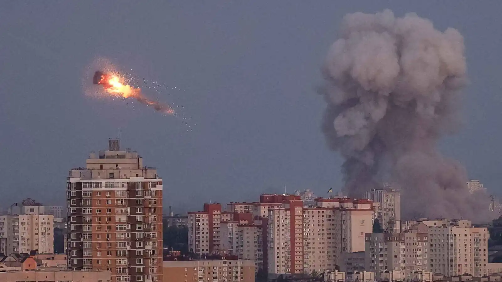 "لا تريد إنهاء الحرب".. واشنطن تهاجم موسكو بعد هجوم كييف الكبير