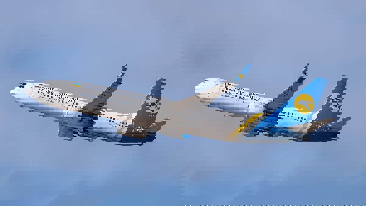 تقرير: الأمن الإيراني يمنع إقامة معرض لوحات عن ضحايا "الطائرة الأوكرانية"