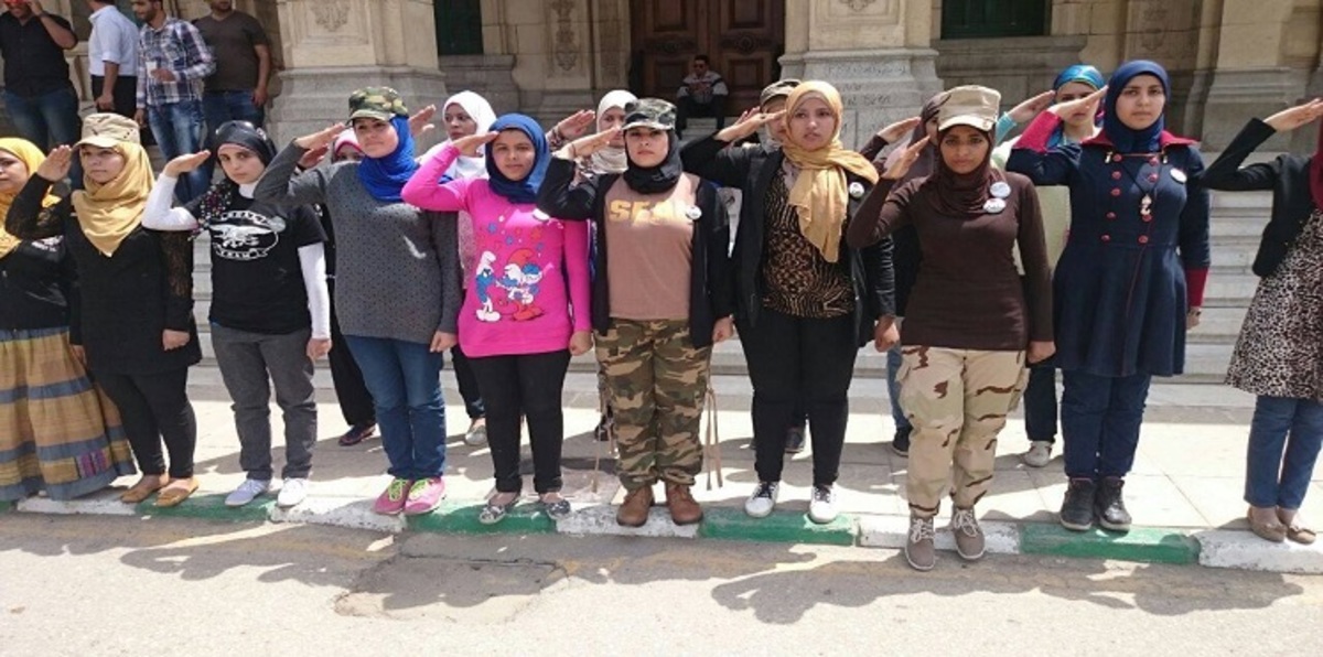 وزارة التضامن المصرية تنفي ما تردد عن التجنيد الإجباري للفتيات