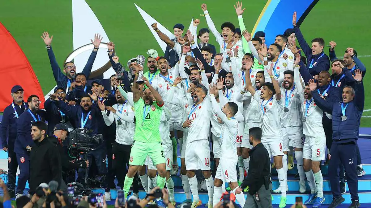 على رأسهم حارس البحرين ونجم السعودية.. أفضل 11 لاعبًا في "خليجي 26"