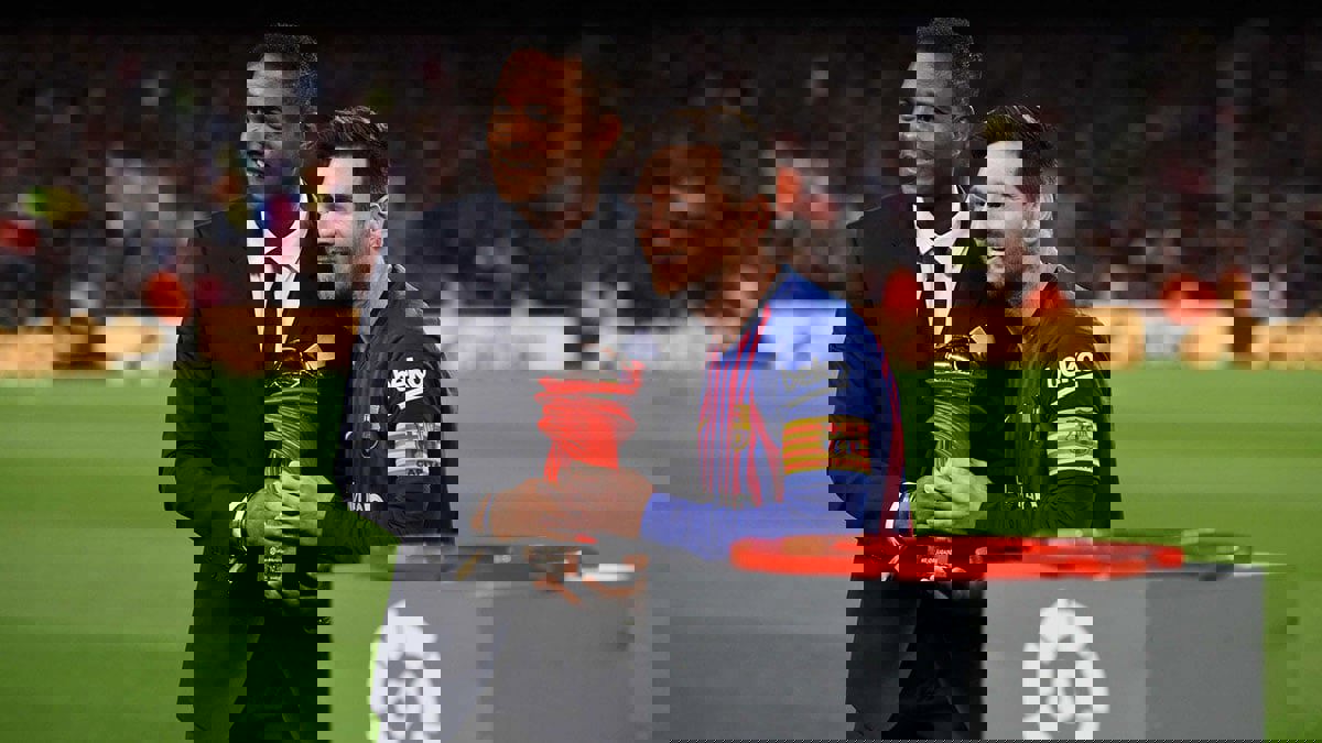 "زيدان برشلونة".. هل يصبح باتريك كلويفرت منقذ "البلوغرانا" بدلا من كيكي سيتين؟