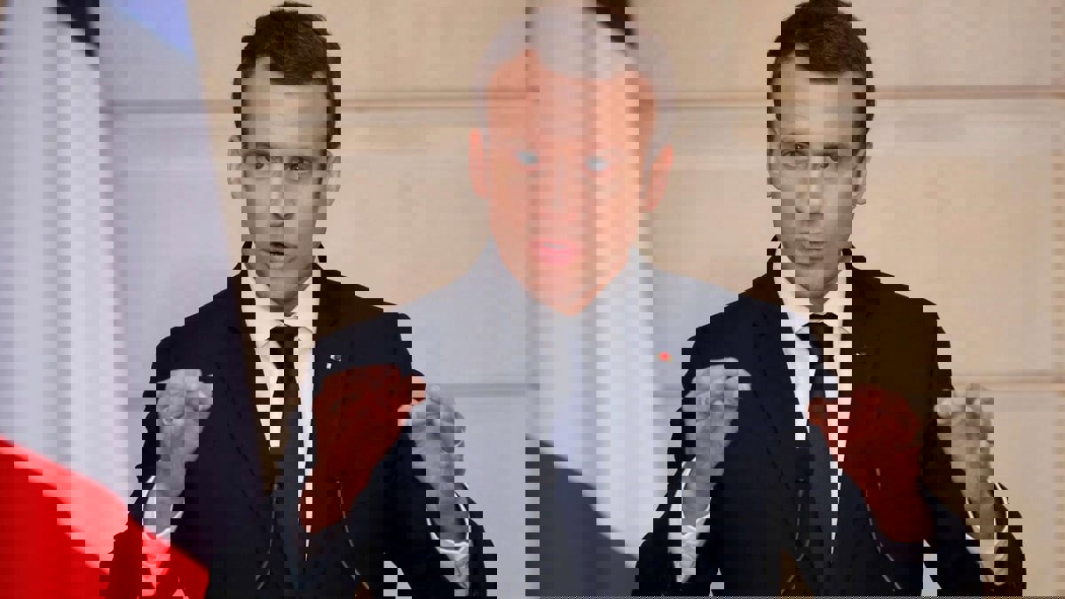 استطلاع: تراجع شعبية الرئيس الفرنسي إيمانويل ماكرون 