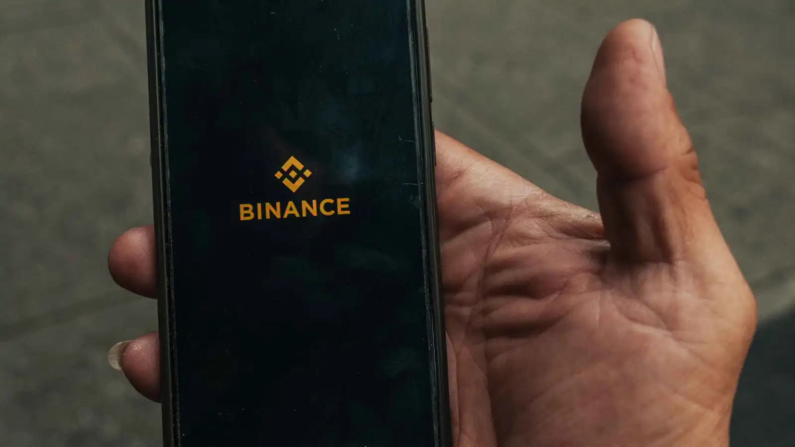 إيرانيون يستولون على 1.7 مليار دولار من منصة للعملات الرقمية