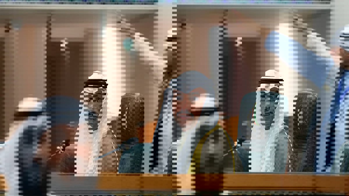 رئيس مجلس الأمة يحذر من اتخاذ الكويت حاضنة لغسل الأموال