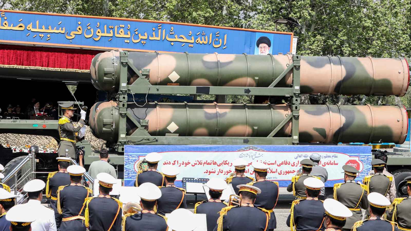 "درعها الداخلي" دُمّر بالكامل.. إيران تواجه 3 خيارات سيئة