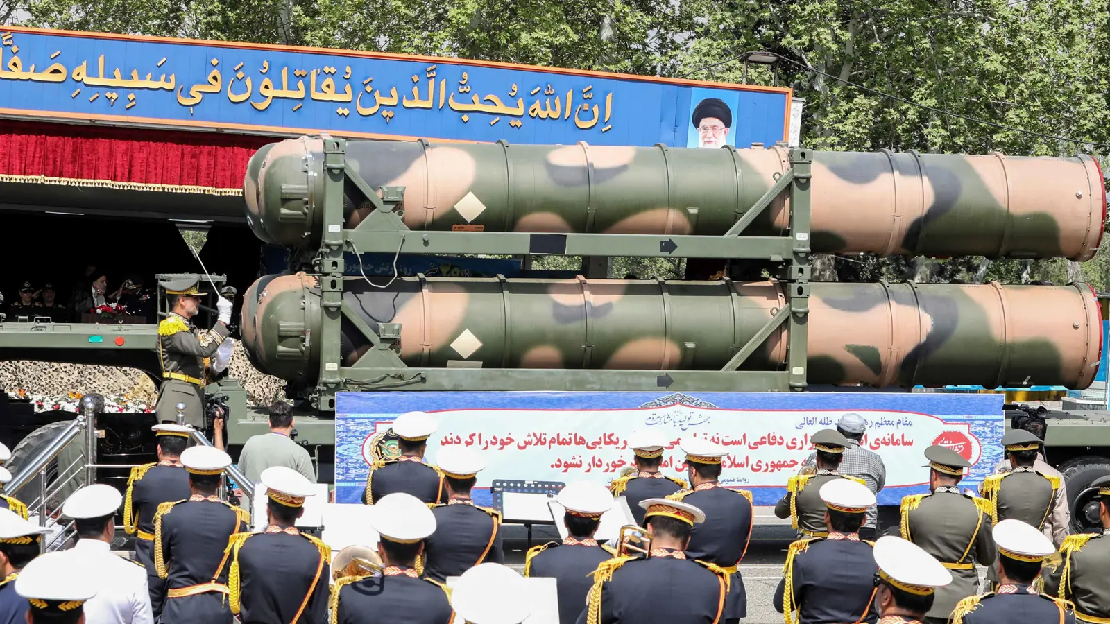 "درعها الداخلي" دُمّر بالكامل.. إيران تواجه 3 خيارات سيئة