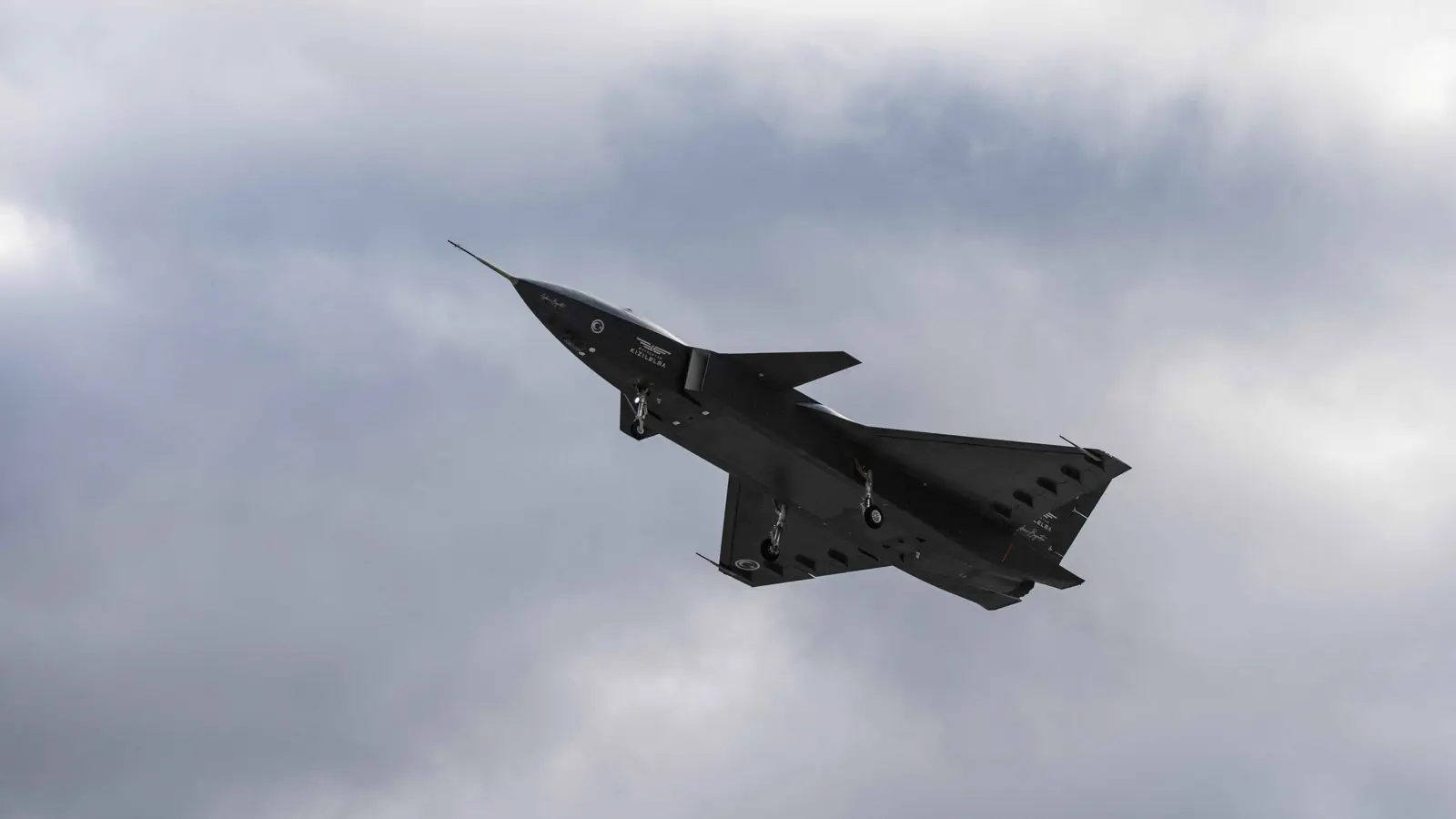 مقتل عضو وإصابة مسؤول بحزب "العمال الكردستاني" بمسيرة تركية