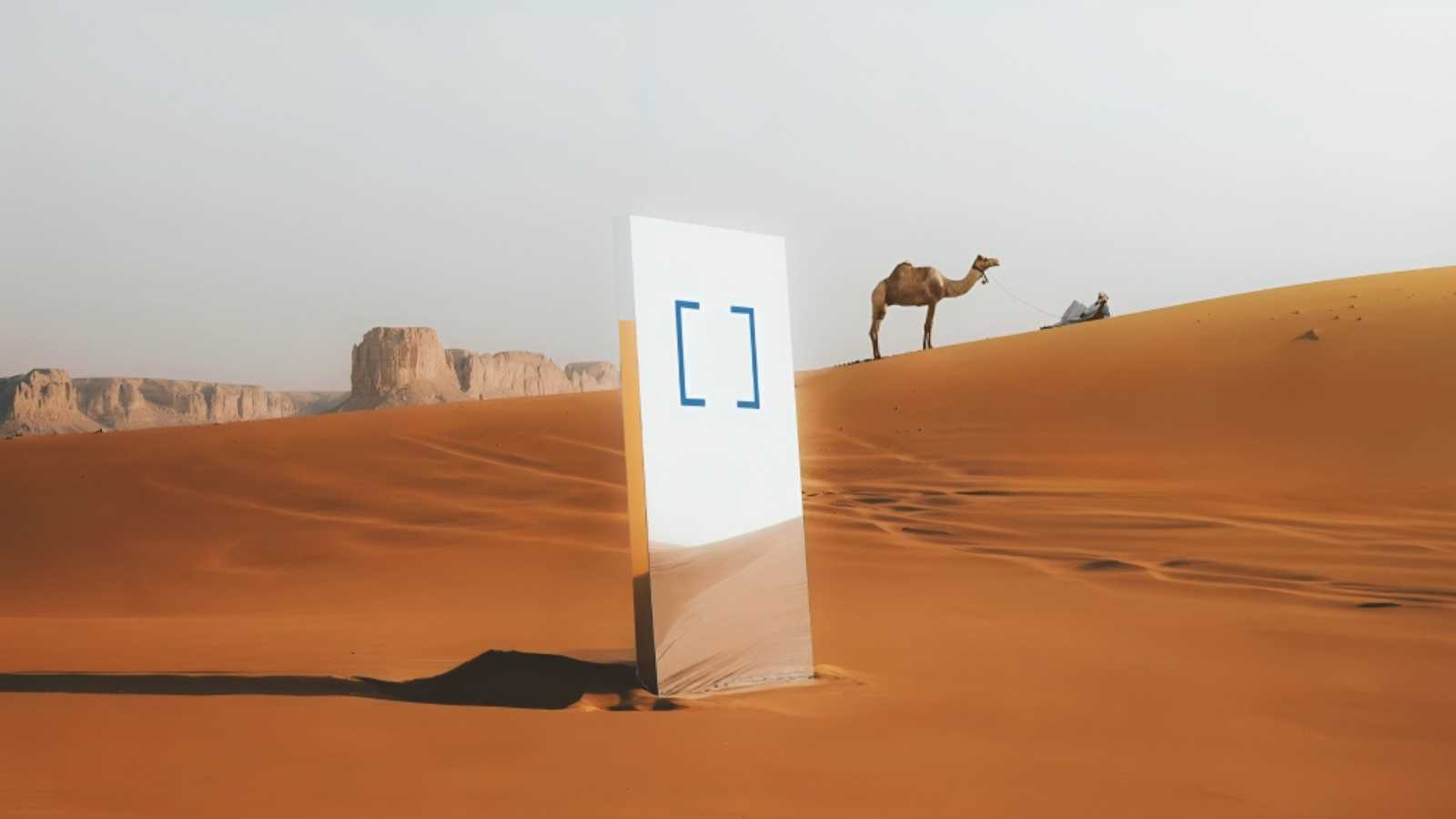 مرآة غامضة تُثير تساؤلات واسعة في مُدن سعودية