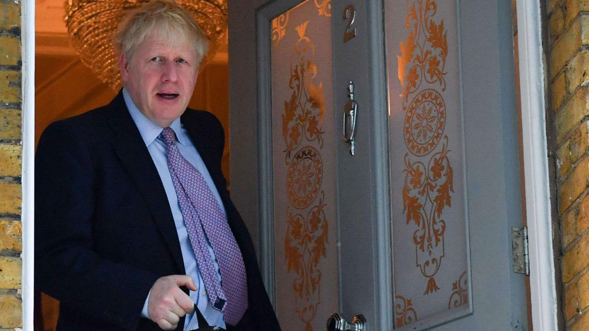 توسك يطالب جونسون بتفاصيل خطته للخروج من الاتحاد الأوروبي