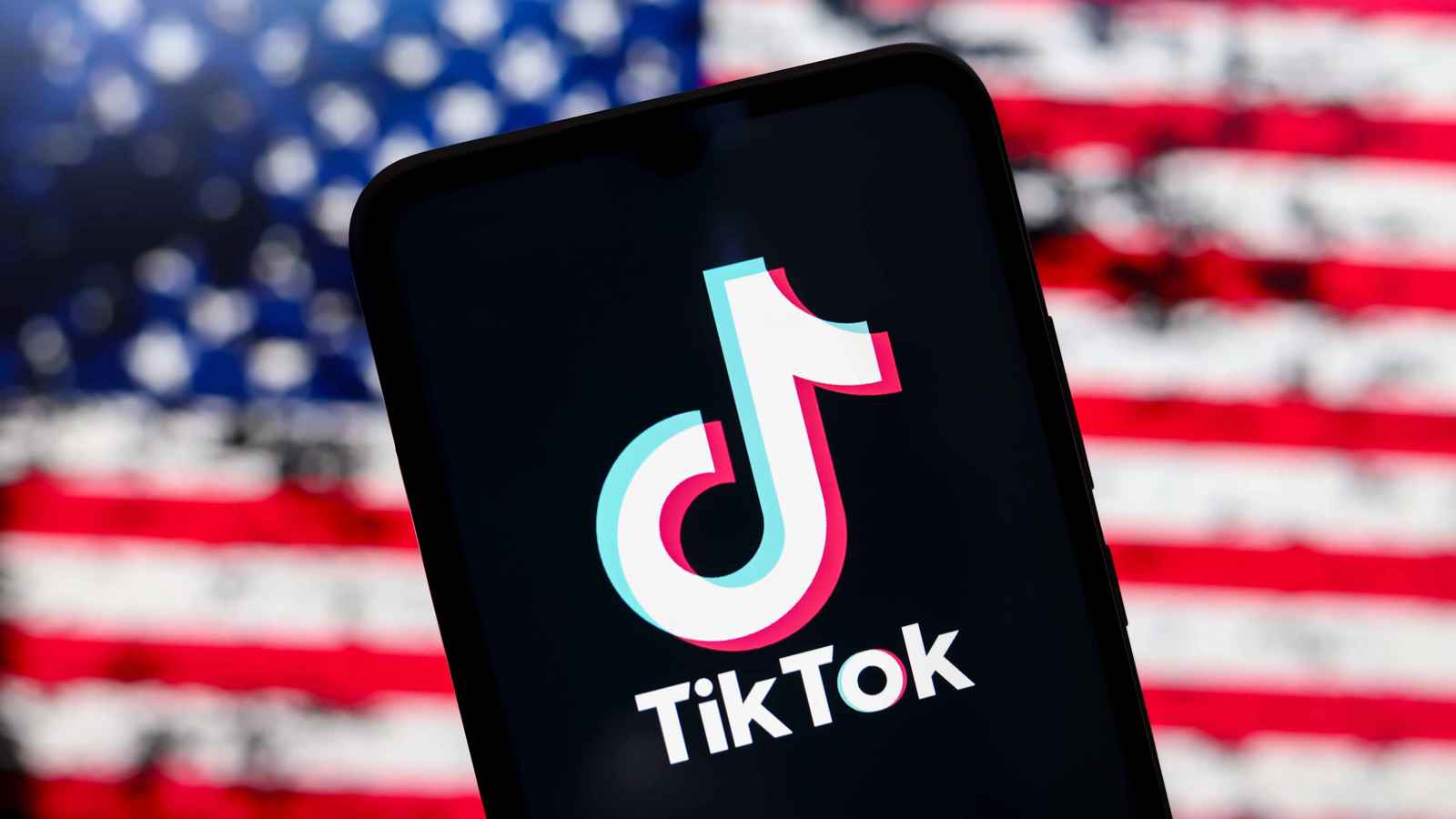 لتجنب الحظر.. الصين تدرس بيع "تيك توك" لإيلون ماسك