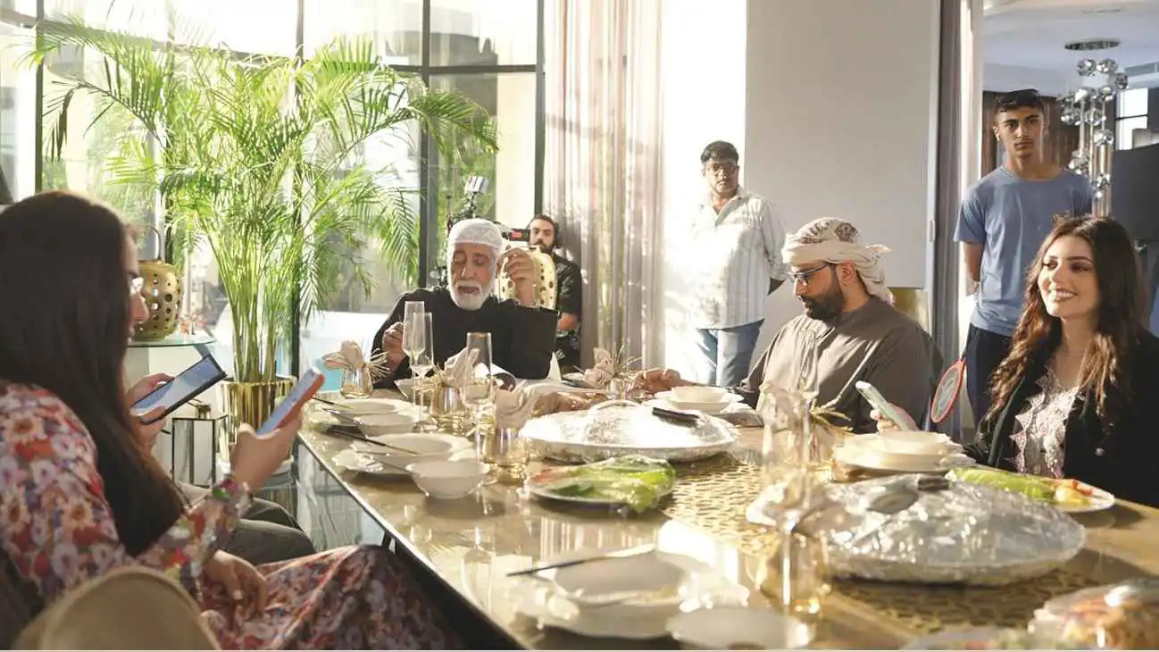 أحمد البنداري يكشف كواليس صناعة المسلسل الإماراتي "لحظات مسروقة"