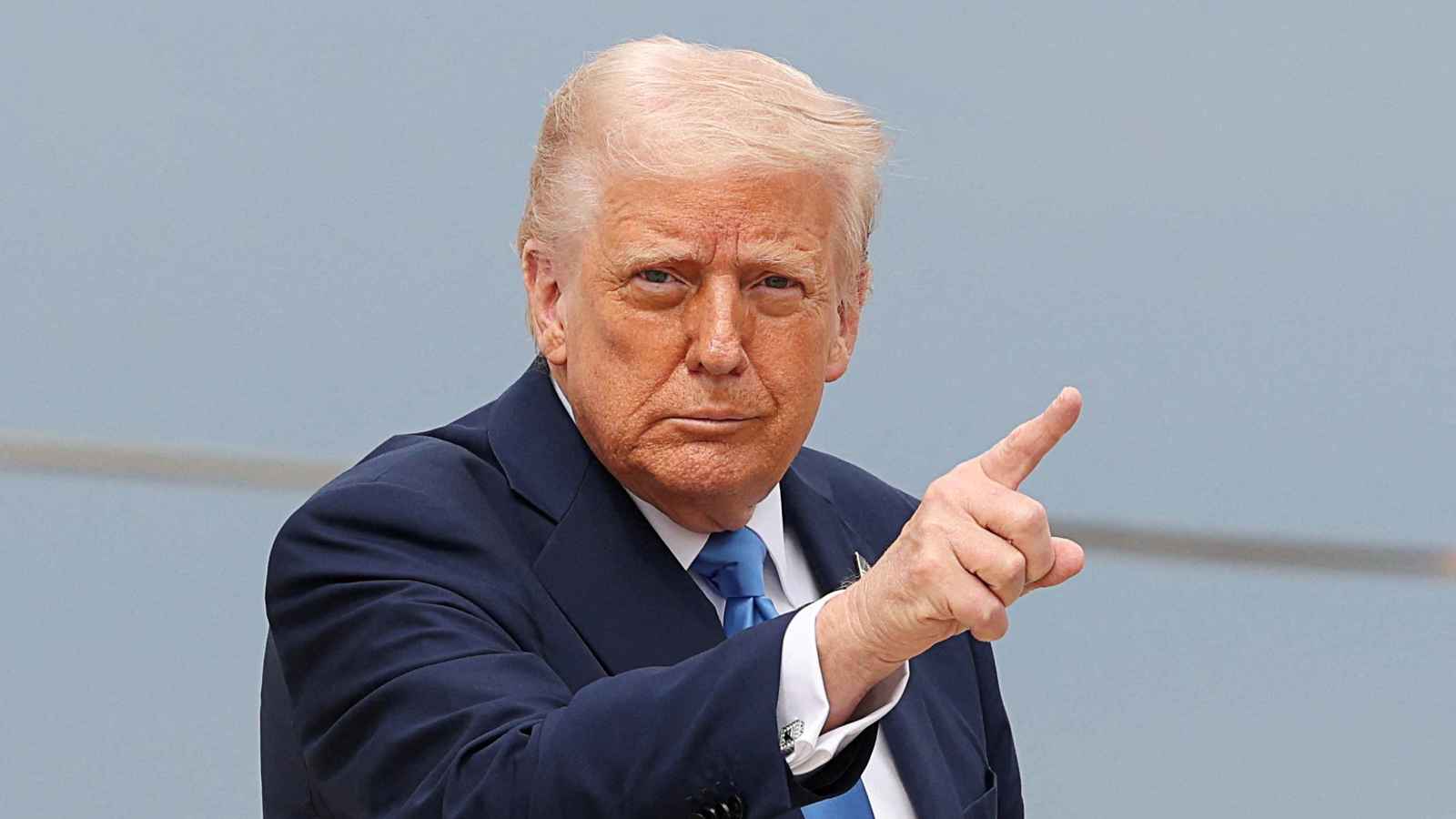 بدون القوة العسكرية.. ترامب "واثق" من ضم غرينلاند إلى أمريكا