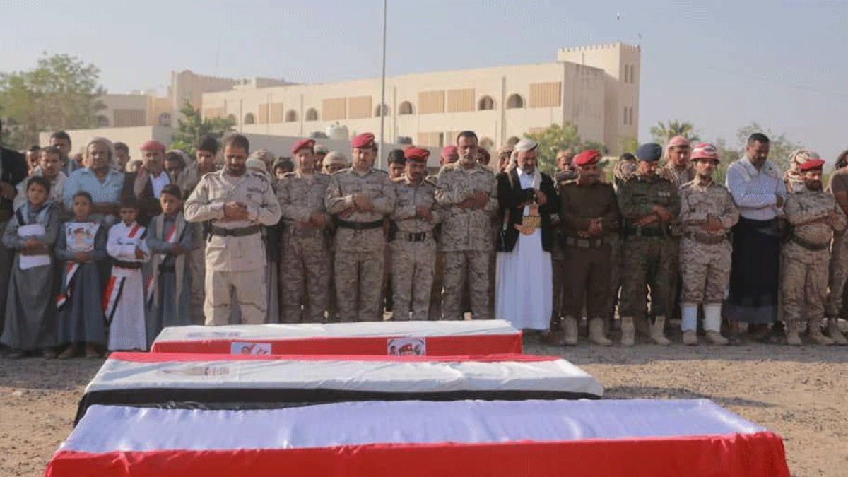 اليمن.. تشييع جثمان العميد أحسن بادر في مأرب