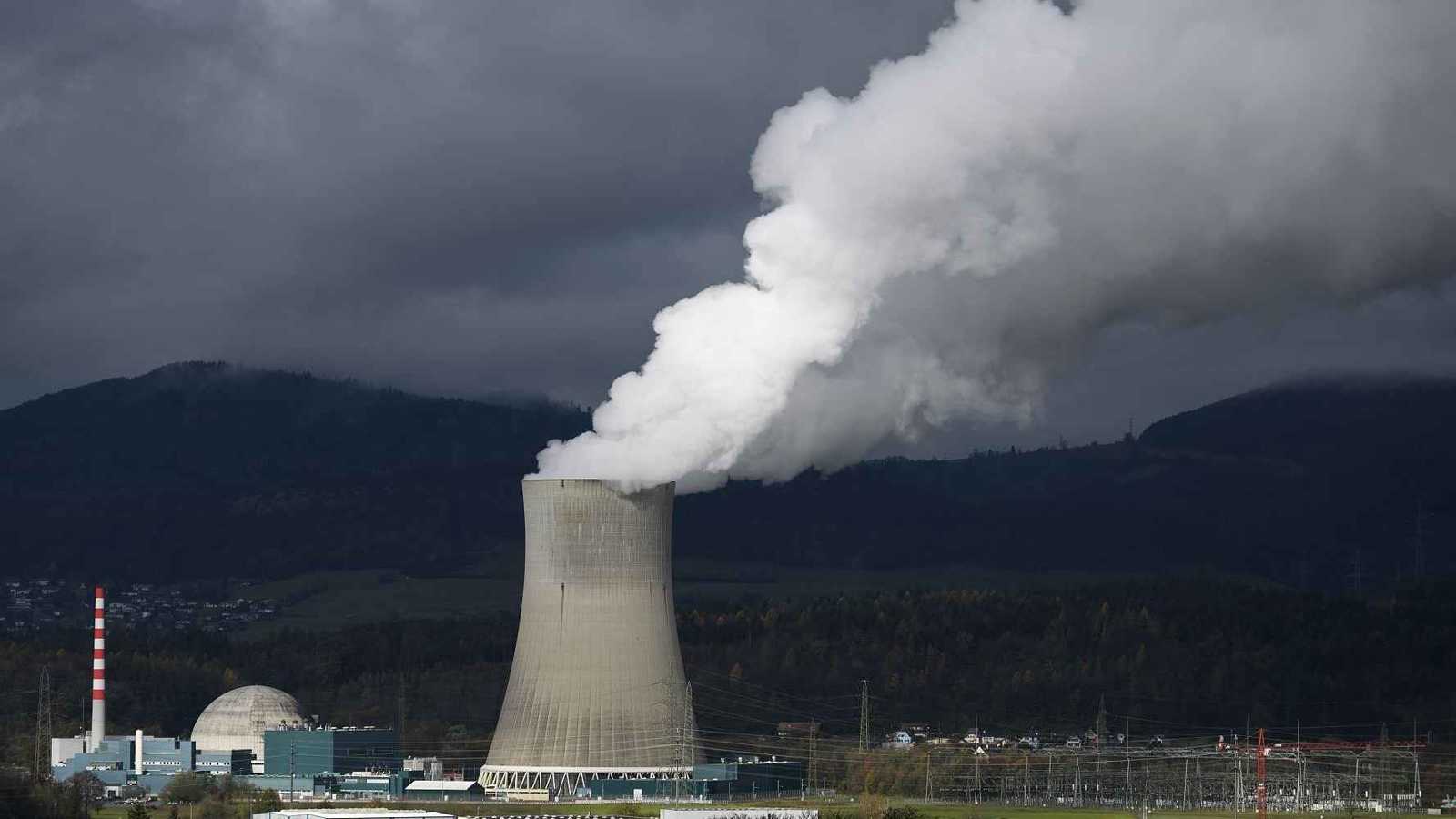 بعد التهديد الروسي والخذلان الأمريكي.. السويد تحيي المشروع النووي "المخفي"