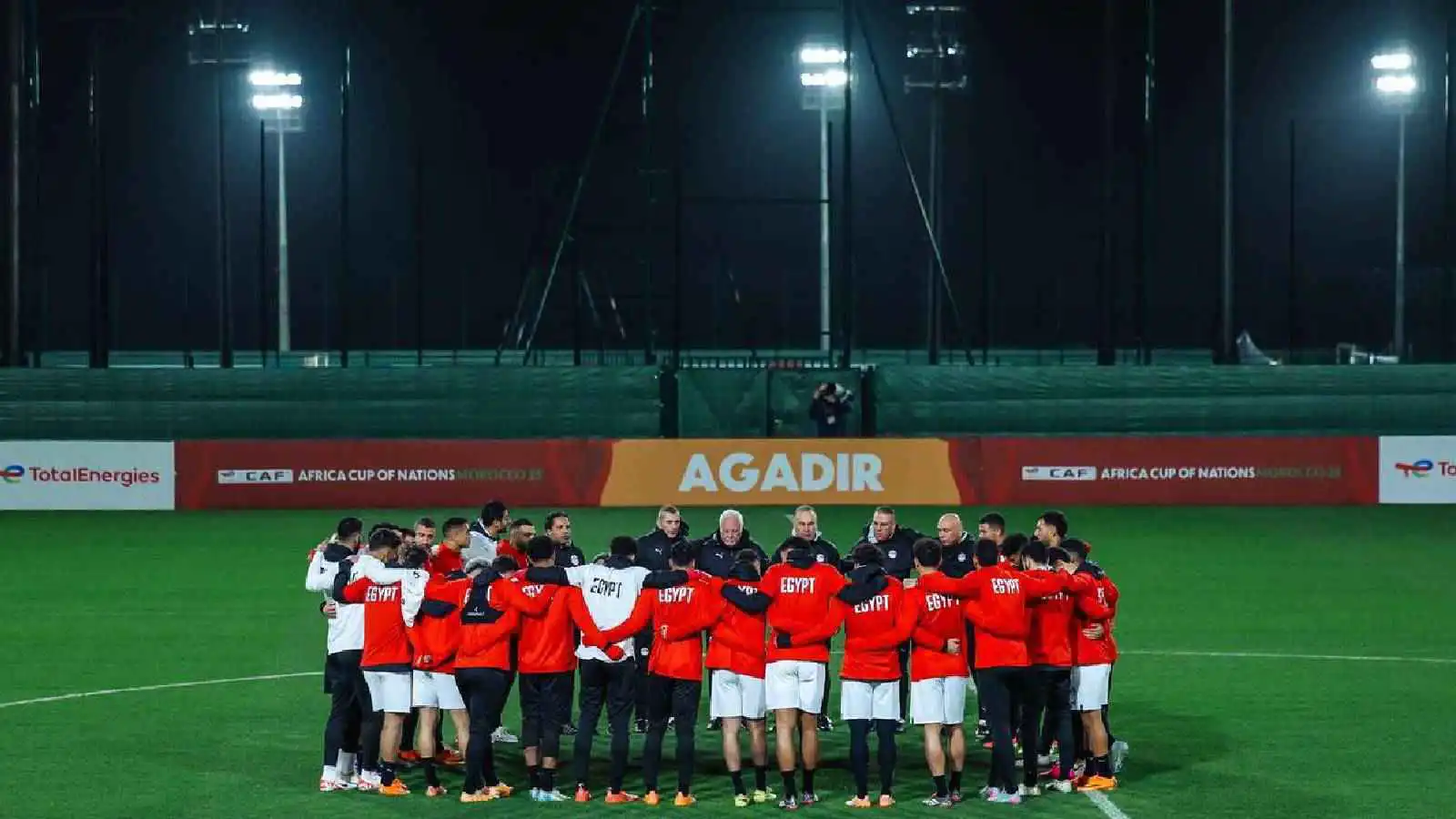 مفاجآت مدوية في تشكيل منتخب مصر الرسمي أمام زيمبابوي (صورة)