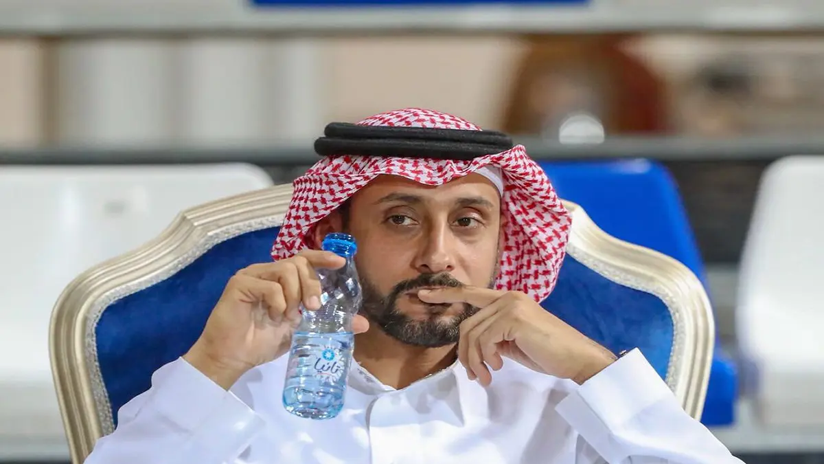 مجموعة من جماهير نادي الهلال تطالب بعودة سامي الجابر (فيديو)‎