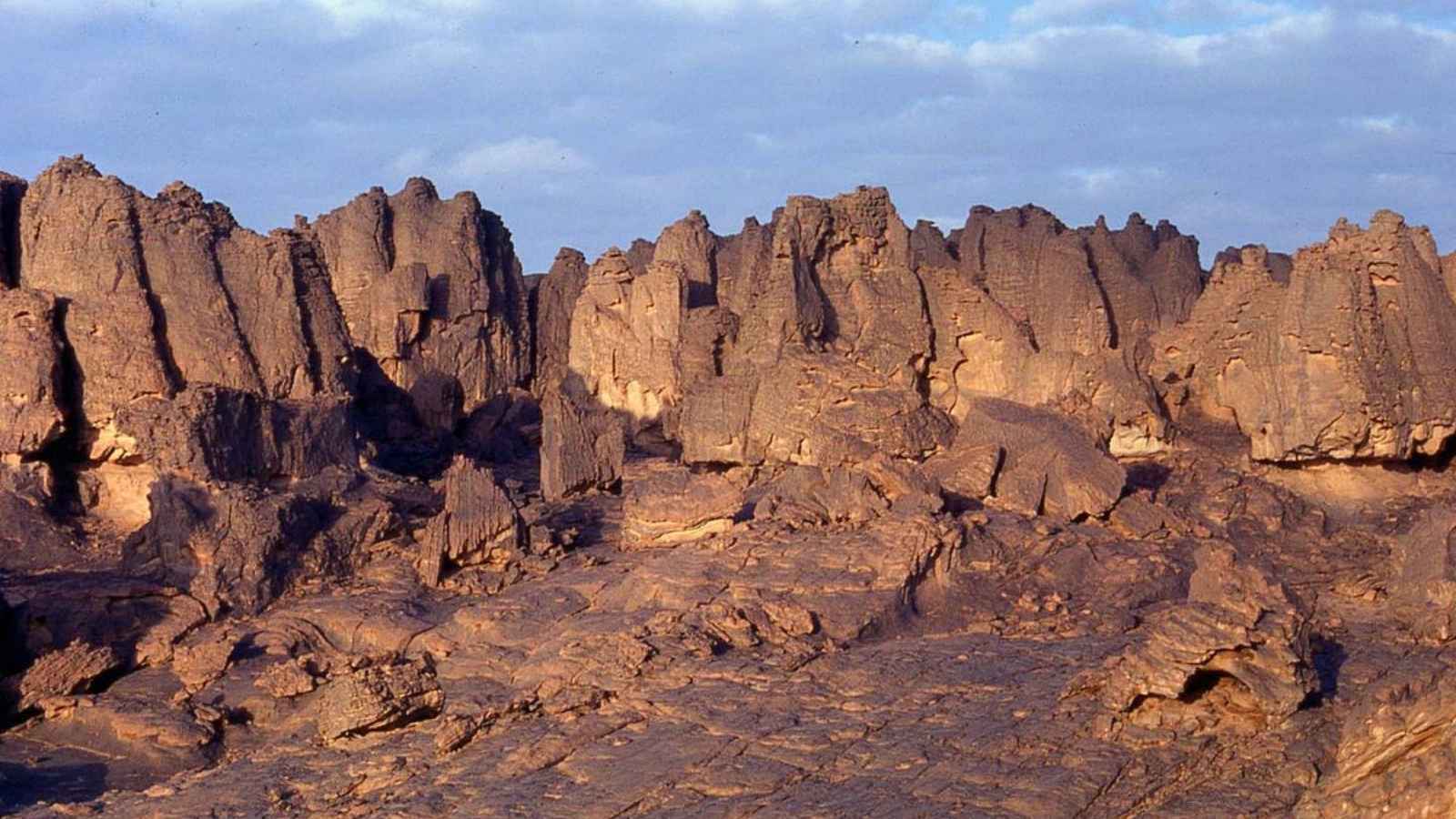 "سيفار".. مهد الألغاز وموطن الأساطير في الجزائر (فيديو إرم)