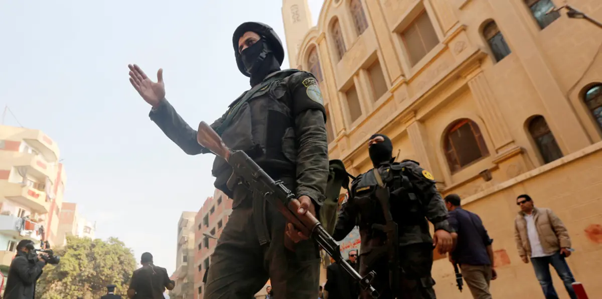 الجيش المصري يعلن مقتل 16 "تكفيريًا" واعتقال 4 في سيناء