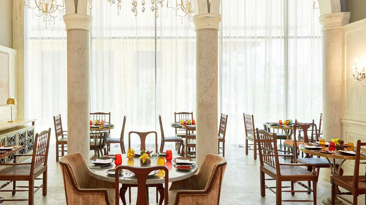 تحضير الأطعمة في دورات المياه.. عمالة وافدة تحول فيلا سكنية إلى مطعم في السعودية