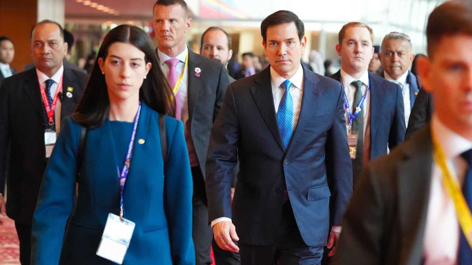 روبيو يتهم حماس بنهب المساعدات الإنسانية في غزة (فيديو)