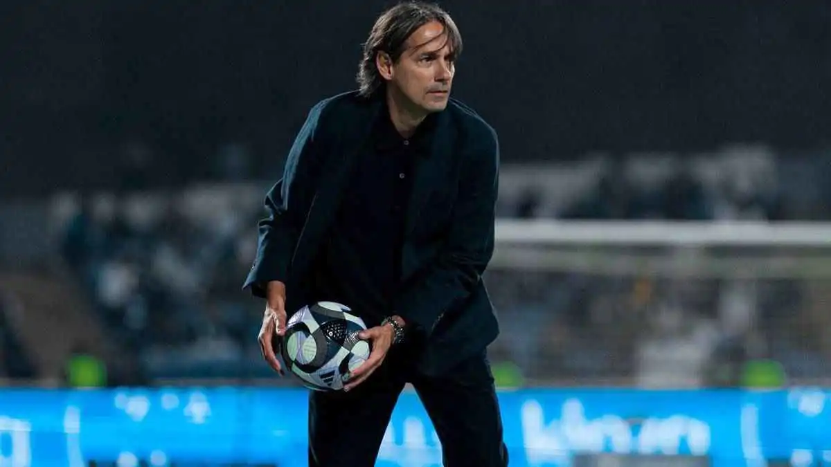 حدده بالاسم.. إنزاغي يطالب الهلال بضم نجم الدوري الإيطالي