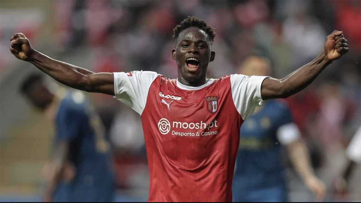 بنفيكا لن يستطيع تنفيذه.. براغا يضع شرطا لبيع نجمه المطلوب بشدة في النصر السعودي