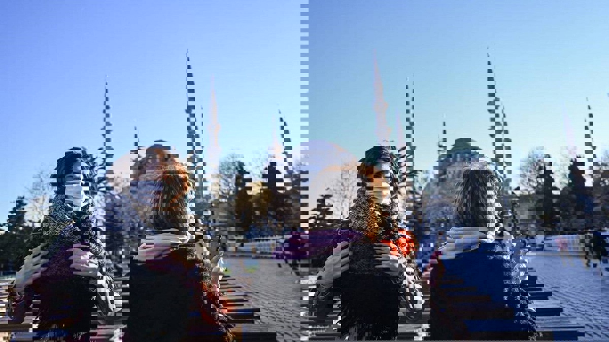 أردوغان يفرض عزلا عاما بكافة أنحاء تركيا خلال عيد الفطر.. وينهي العام الدراسي