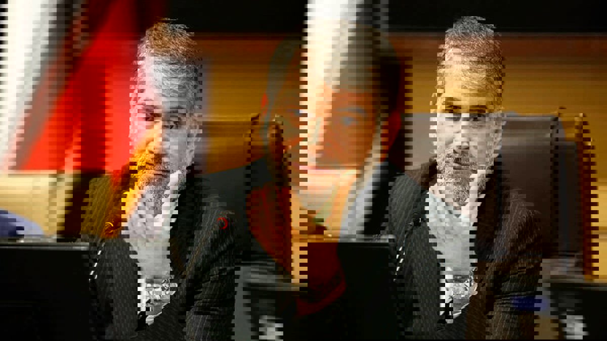 السجن 3 سنوات لوزير إيراني سابق بسبب قضية فساد كبيرة