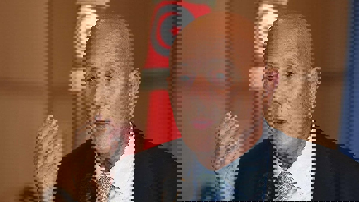 جبهة الخلاص التونسية تتهم اتحاد الشغل بالانحياز إلى قيس سعيد