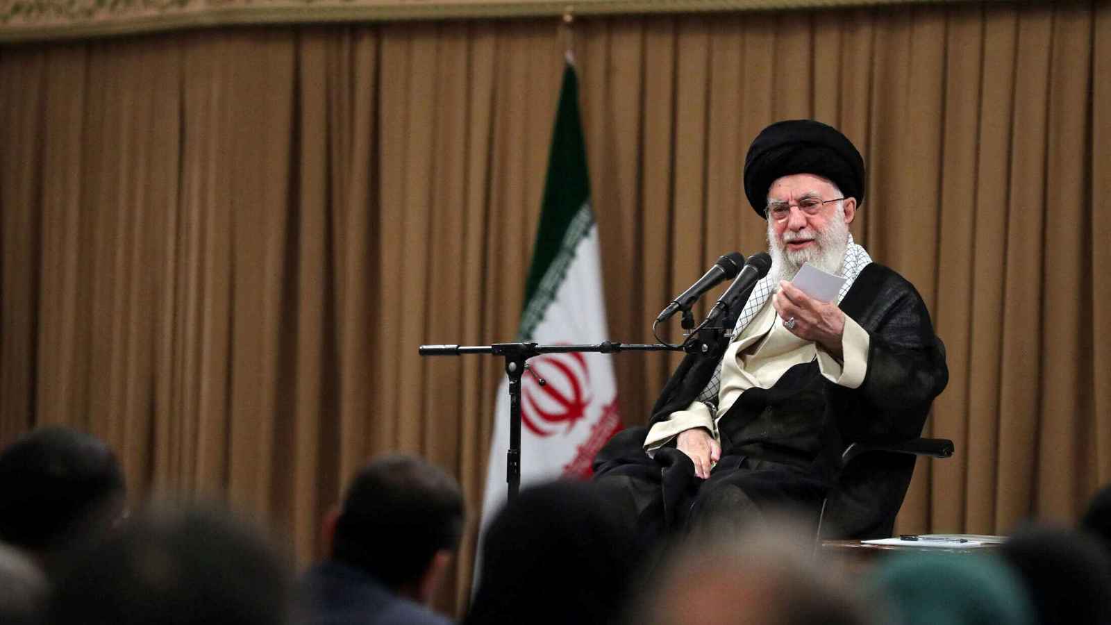 خامنئي يعيّن نعيم قاسم ممثلاً له في لبنان