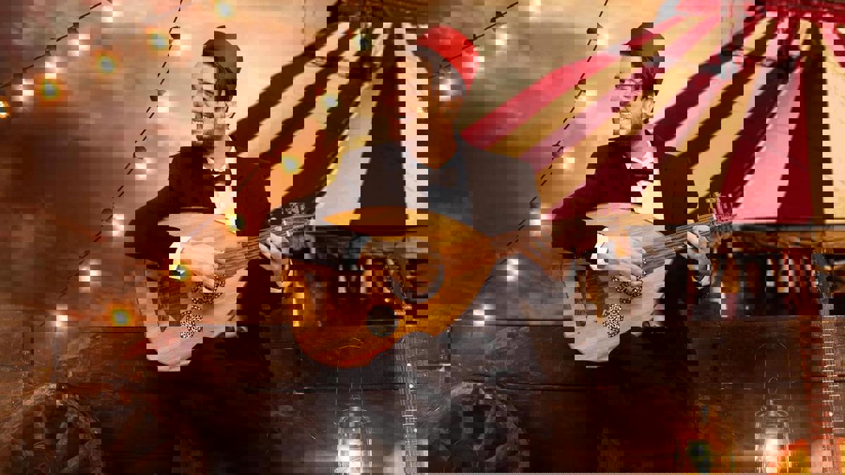 هل تسببت الحملة ضد سعد لمجرد في عدم بث برنامج "سهرانين"؟