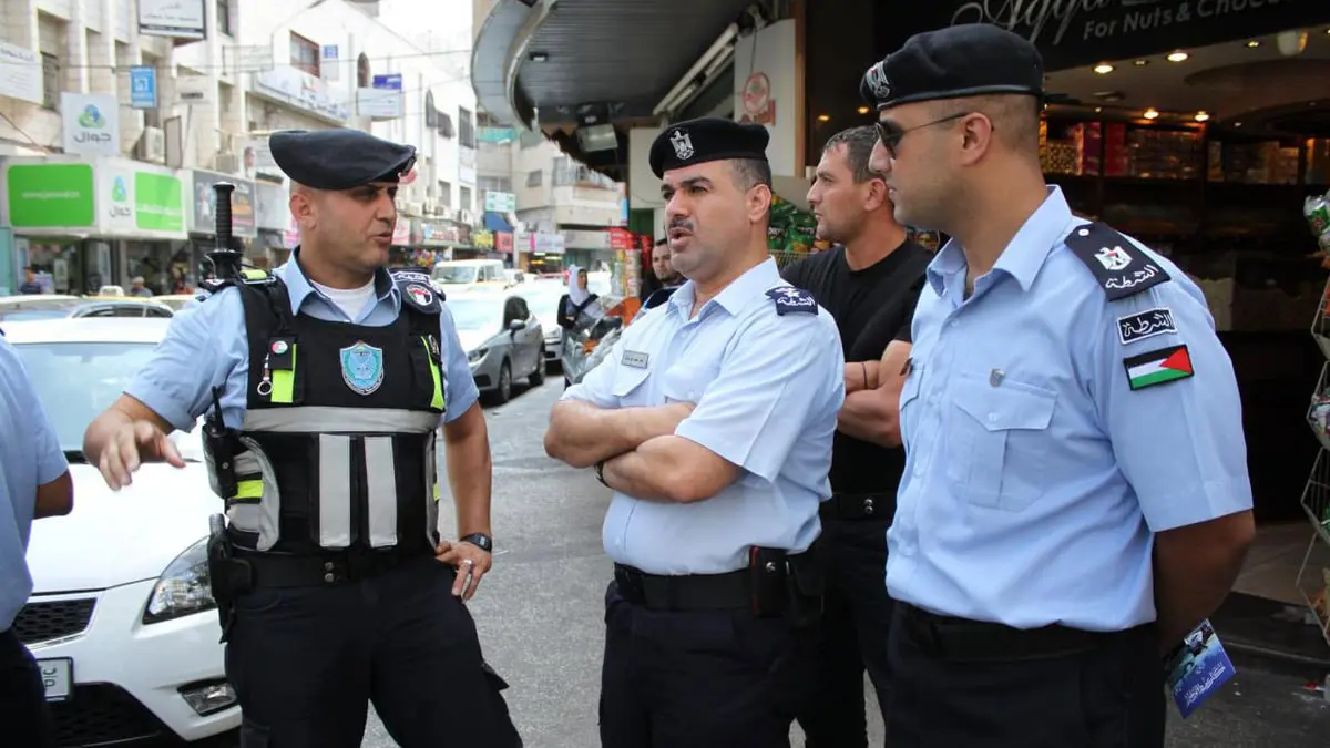 عصابة نسائية في الأردن تسرق المتاجر بعد تهديد أصحابها بالتحرش الجنسي