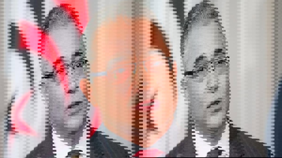 رئيس "مشروع تونس" يتهم تركيا بالتخطيط لاغتياله ويطالب باستدعاء سفيرها