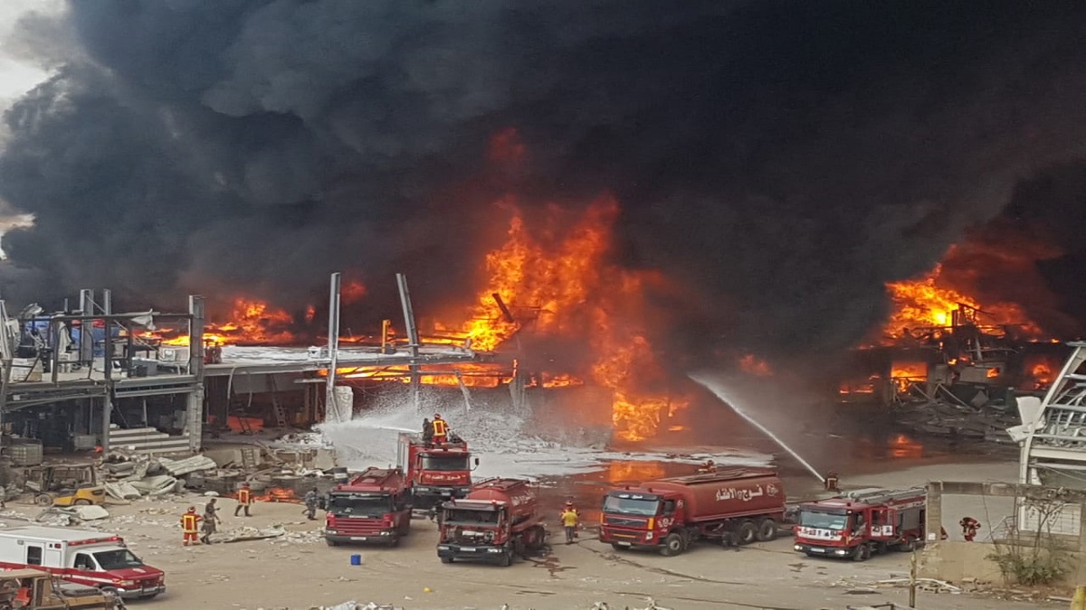 صحف عالمية.. حريق بيروت الجديد أعاد التذكير بالثغرات الأمنية وترامب تعامل مع كورونا كلاعب سيرك