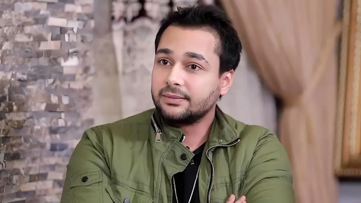 محمود المهدي: منة عرفة دمرت حياتي وأخذت أموالي وطلبت الطلاق